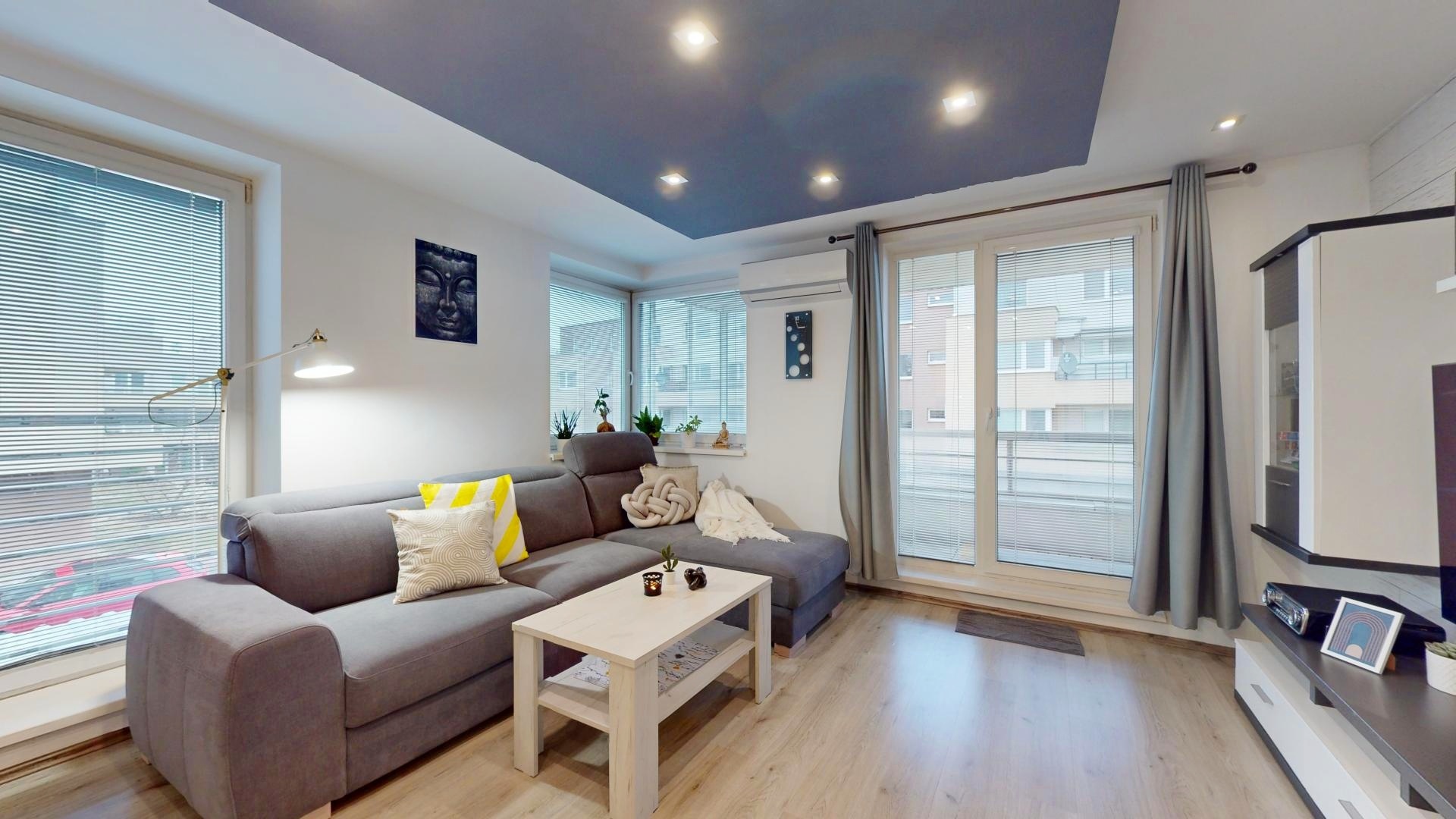 2-IZB. BYT - ROVINKA