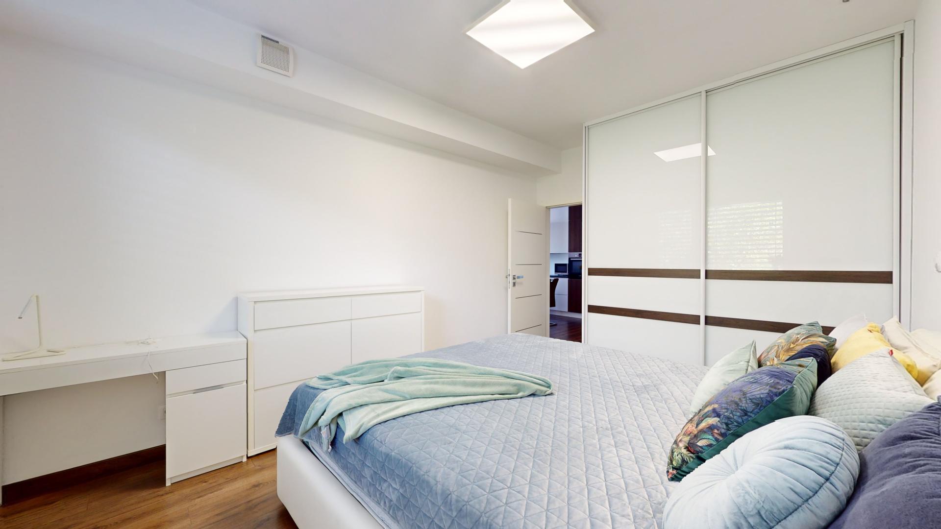 Pôvabný 2-izb. byt na prenájom v komornom projekte Petržalské dvory