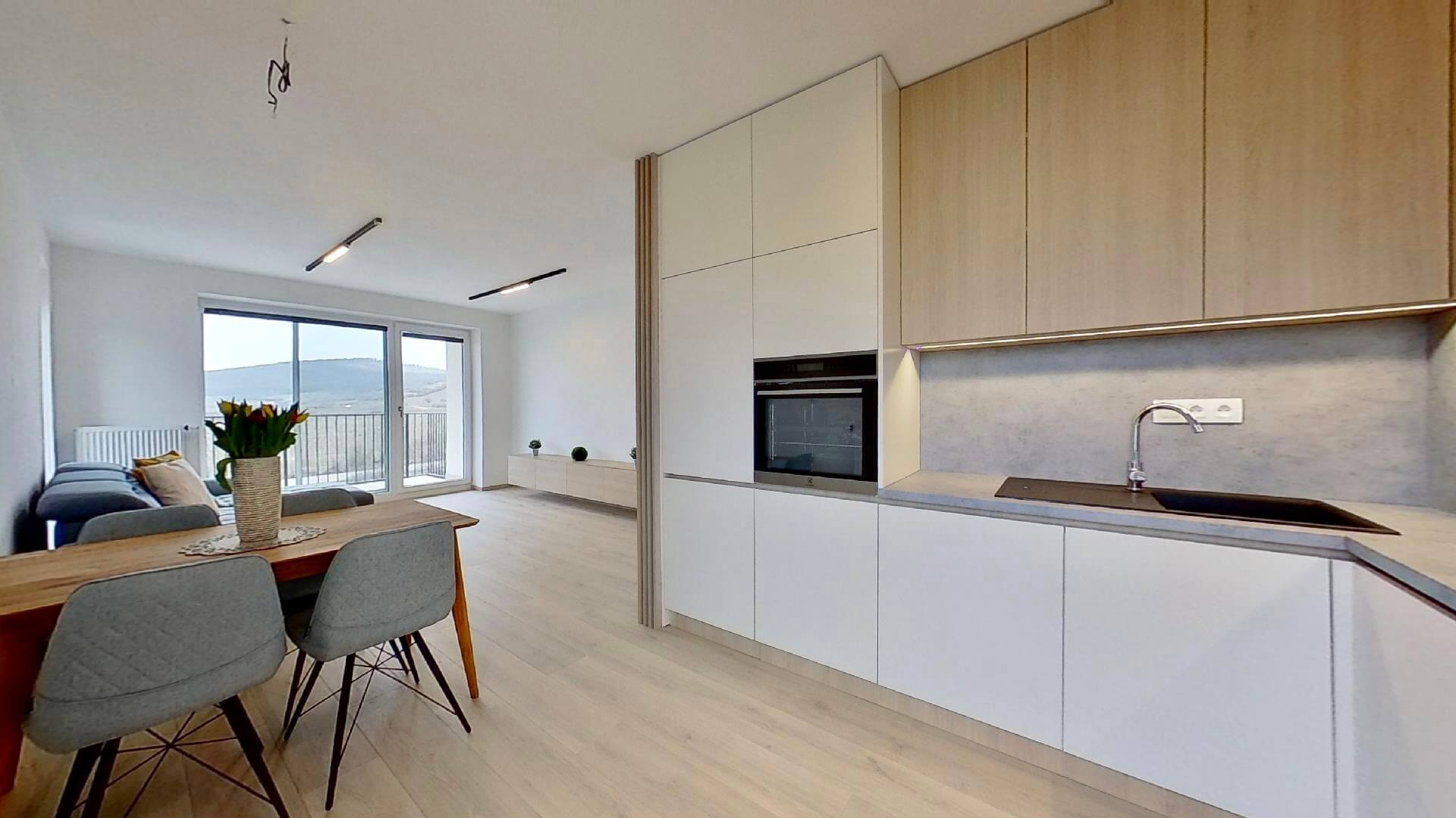 2- IZB. BYT, PEZINOK 