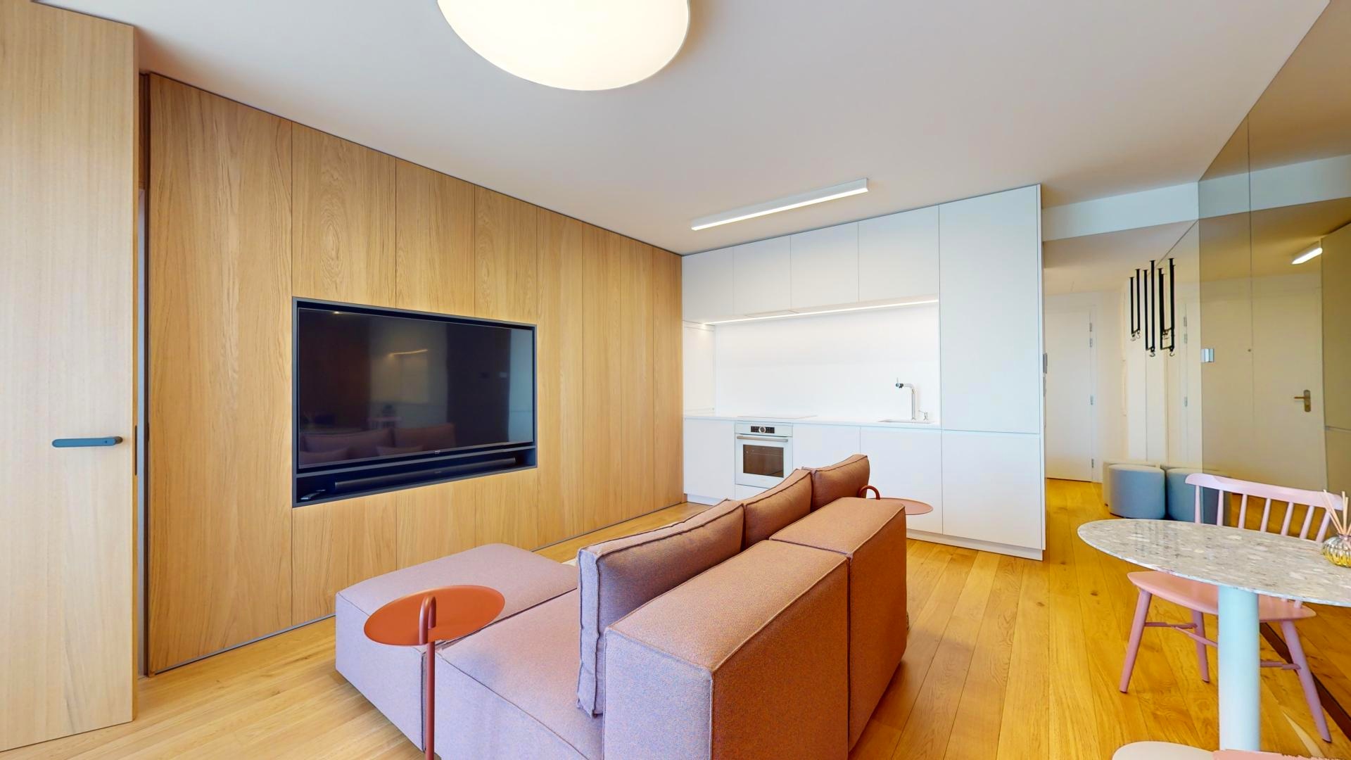 2-IZB. BYT, BA III - NOV&Eacute; MESTO 