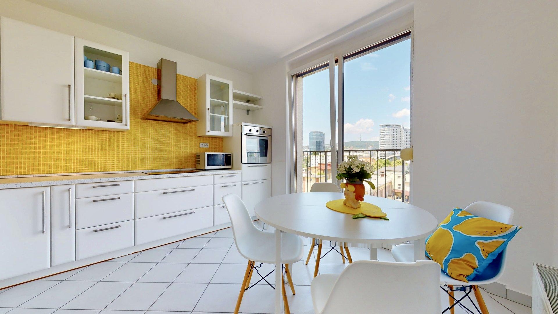 3 IZB. BYT, BA II - Ružinov