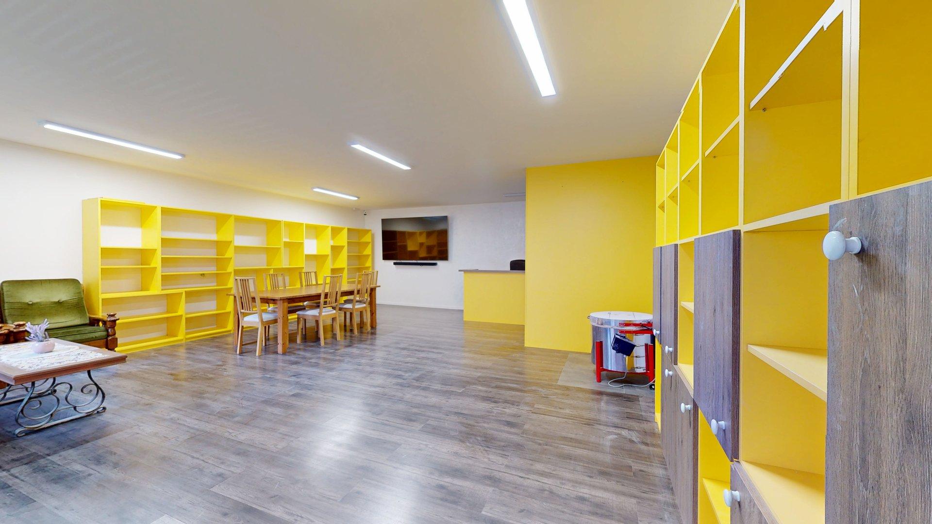 Reprezentatívny bezbariérový priestor v tichej pasáži v centre SC