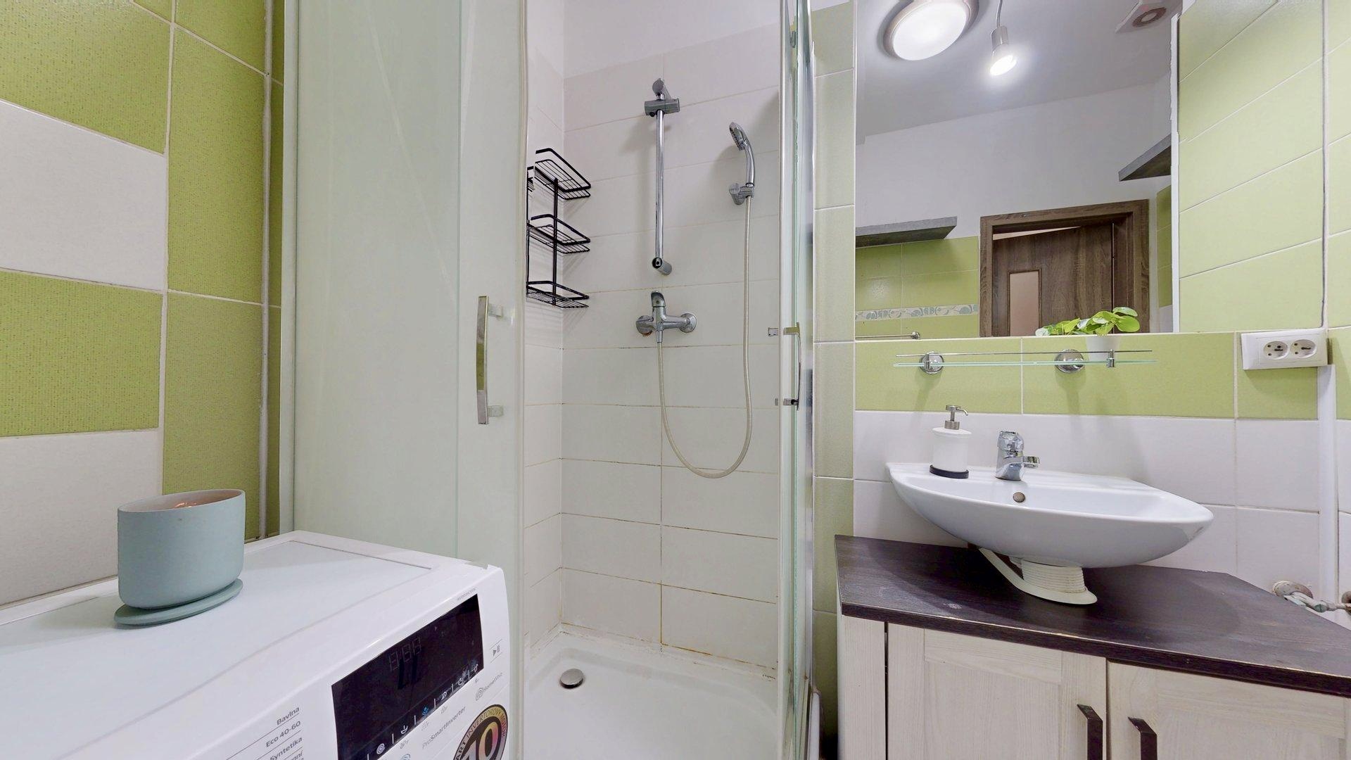 2-izb. byt s dvoma predzáhradkami v projekte Rovinka Residence II