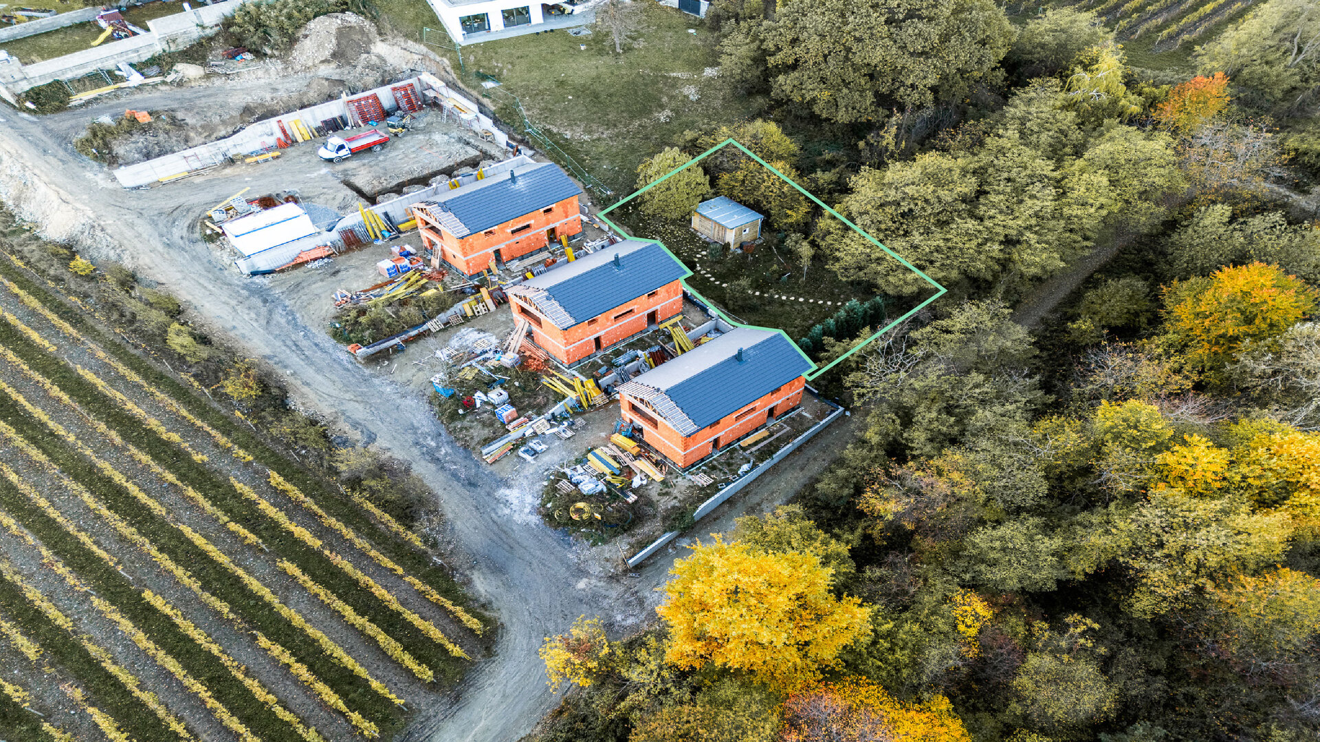 Stavebný pozemok v Krasňanoch v blízkosti Peknej cesty, BA III