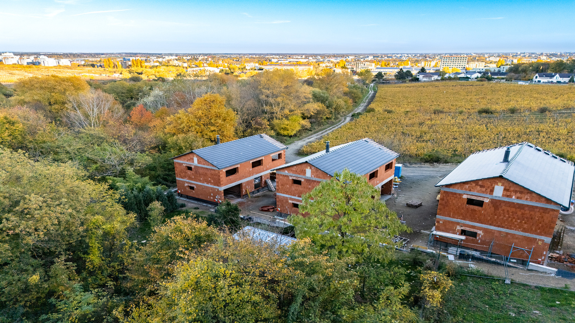 Stavebný pozemok v Krasňanoch v blízkosti Peknej cesty, BA III