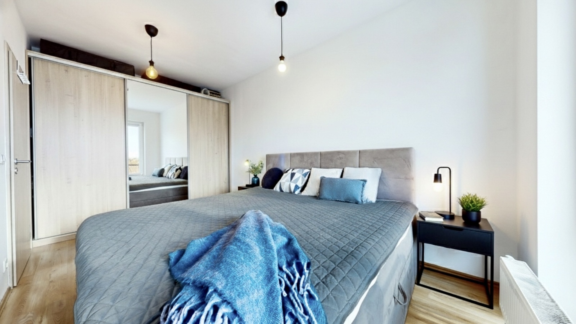 Na predaj 3izb&aacute;k v projekte Nov&yacute; Ružinov s veľkou loggiou a parkovac&iacute;m miestom v gar&aacute;ži 