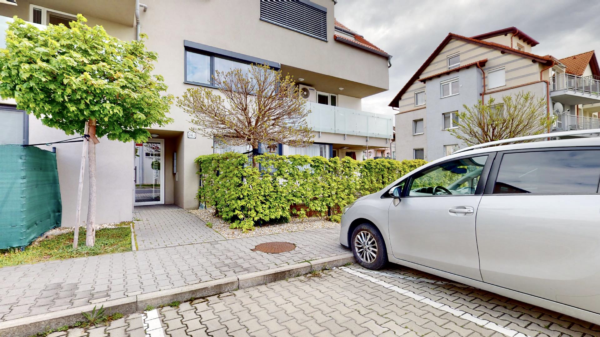 4-IZB. BYT - SVATÝ JUR